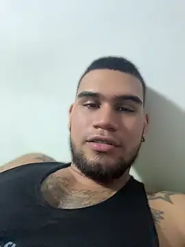 Snapshot of angel__tattoo chatting on May 30, 5:48 am angel tattoo online show from May 30, 5:48 am