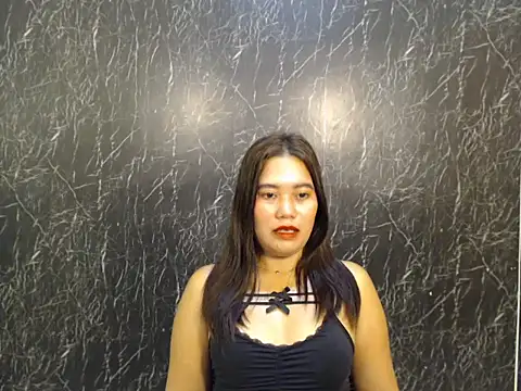 Snapshot of ur_prettychelsie chatting on April 24, 8:22 pm ur prettychelsie online show from April 24, 8:22 pm