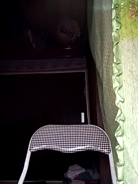 Snapshot of Ari-Na9 chatting on May 13, 8:38 pm Ari-Na9 online show from May 13, 8:38 pm