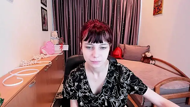 MiniLysii online show from May 2, 5:34 am