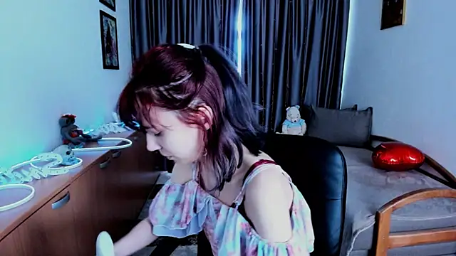 MiniLysii online show from May 29, 5:49 am