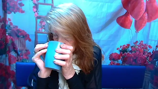 AliceWriter online show from May 6, 5:14 am