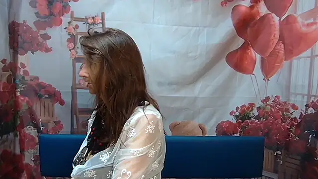 AliceWriter online show from May 13, 5:05 am