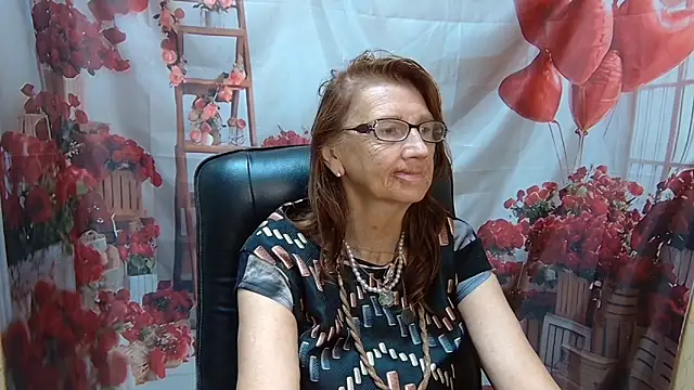 AliceWriter online show from May 28, 11:07 am