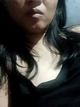 Snapshot of Rayya_ayy chatting on May 31, 6:20 pm Rayya ayy online show from May 31, 6:20 pm