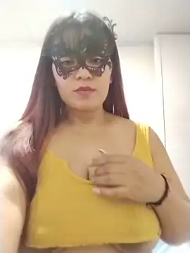 MiaKhaliFFa69 online show from May 29, 2:59 pm