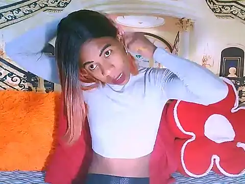 EbonySweetPeach online show from May 7, 5:46 am