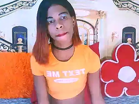 EbonySweetPeach online show from May 9, 5:45 am