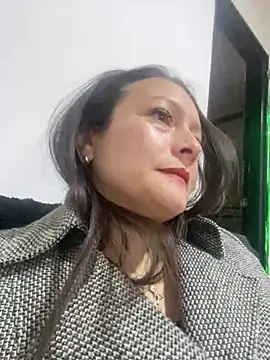 SamiiContreras  online show from May 28, 11:07 am