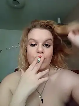 Maryquenn online show from May 22, 9:37 am