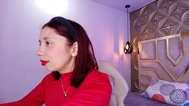 stephaniesun  online show from May 20, 12:11 pm