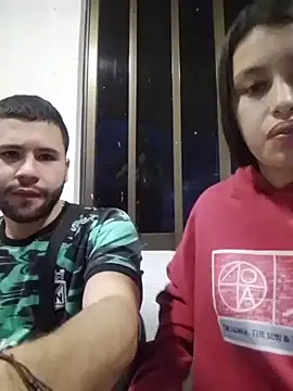 AMY AND ANDY online show from May 22, 11:21 pm