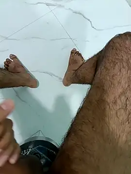 IndianMan0102 online show from May 11, 5:24 am