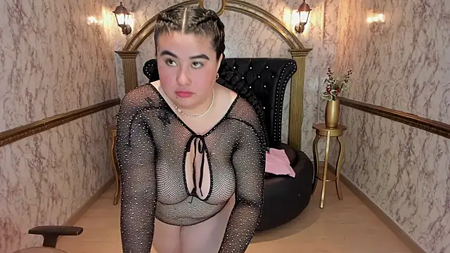 Snapshot of CamilaPietri chatting on May 6, 8:47 pm CamilaPietri online show from May 6, 8:47 pm