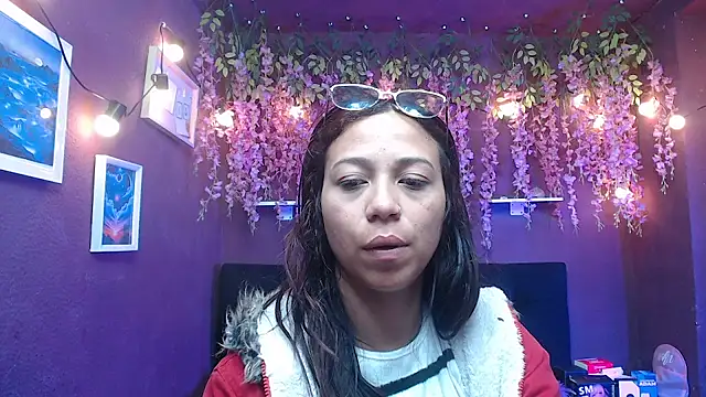 monik299 online show from May 14, 12:56 pm