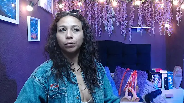 monik299 online show from May 20, 1:17 pm