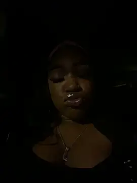 ptpom lucc online show from April 28, 1:48 am