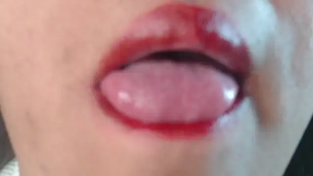 Snapshot of Sol_vannesa chatting on May 11, 10:29 pm Sol vannesa online show from May 11, 10:29 pm
