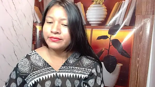 Snapshot of Sol_vannesa chatting on May 17, 5:16 am Sol vannesa online show from May 17, 5:16 am