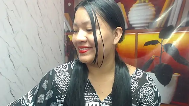 Snapshot of Sol_vannesa chatting on May 20, 3:45 am Sol vannesa online show from May 20, 3:45 am