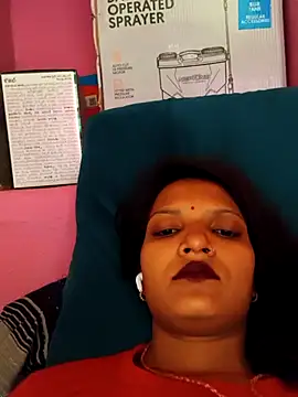 Snapshot of SS_sanjna chatting on July 3, 8:32 am SS sanjna online show from July 3, 8:32 am