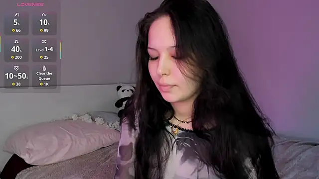 missinfull online show from May 10, 1:27 pm