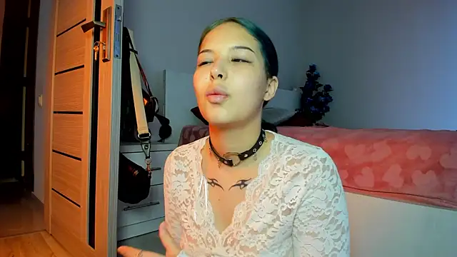 missinfull online show from July 3, 8:10 am