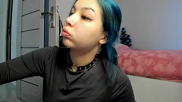 missinfull online show from July 9, 6:06 am