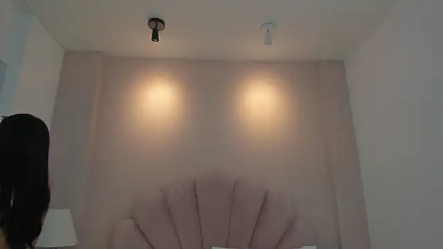 Snapshot of Chloe_Thomsoon_ chatting on May 4, 7:54 pm Chloe Thomsoon online show from May 4, 7:54 pm