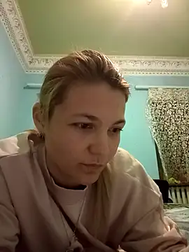 Snapshot of AnniShery chatting on May 6, 6:24 pm AnniShery online show from May 6, 6:24 pm