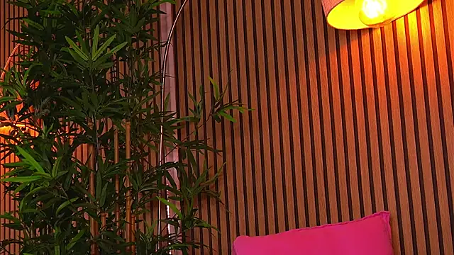 KhloeDaviss online show from June 2, 5:31 am