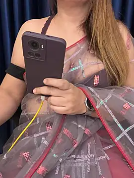 Snapshot of Naughty-Shreenn chatting on April 30, 11:09 pm Naughty-Shreenn online show from April 30, 11:09 pm