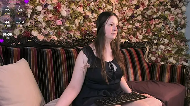 NellieBev online show from May 24, 6:35 pm