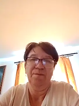 Snapshot of KetQueen101 chatting on April 23, 1:46 pm KetQueen101 online show from April 23, 1:46 pm