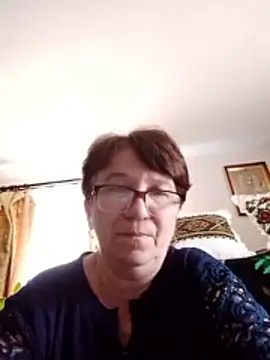 Snapshot of KetQueen101 chatting on April 30, 11:49 am KetQueen101 online show from April 30, 11:49 am