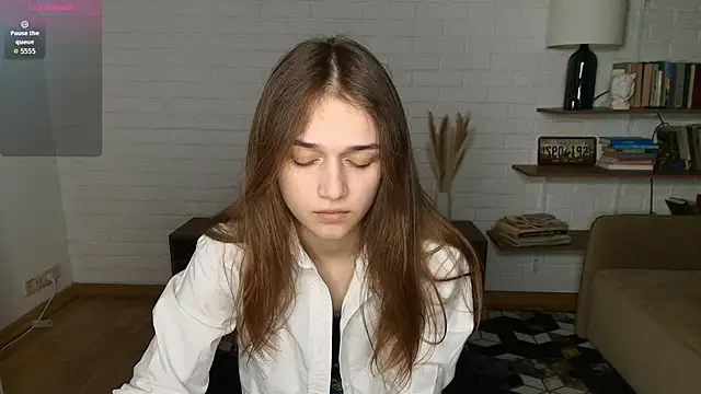 TeishaSprecher online show from May 13, 9:11 pm