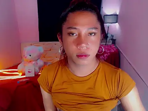 URsexyLylia online show from May 28, 10:29 pm