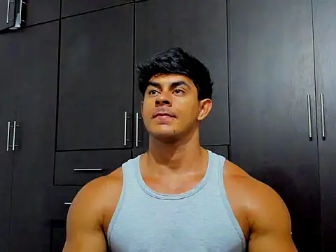 Marcus Harris  online show from July 9, 1:42 am