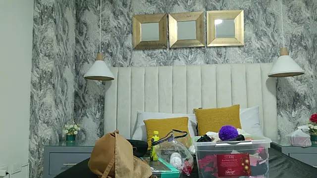 Snapshot of Sophie_Vega chatting on June 26, 3:00 am Sophie Vega online show from June 26, 3:00 am