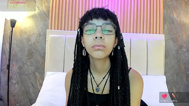 alice rossi4 online show from May 25, 11:49 am