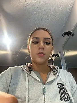 GabrielaPortmans online show from May 7, 9:58 am