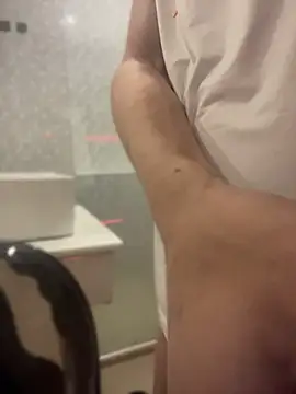 Snapshot of Jaydennextpart chatting on May 30, 1:35 am Jaydennextpart online show from May 30, 1:35 am