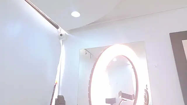 Elektradoll1 online show from May 12, 12:13 pm