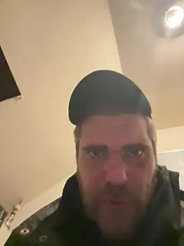 Snapshot of basje344 chatting on May 1, 11:09 pm basje344 online show from May 1, 11:09 pm