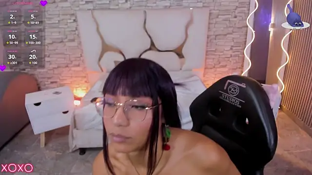 Yenn tay online show from July 6, 3:03 pm