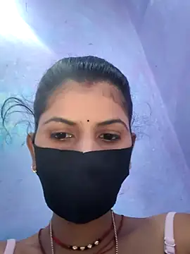 Snapshot of RUHI_1143 chatting on May 25, 4:51 am RUHI 1143 online show from May 25, 4:51 am