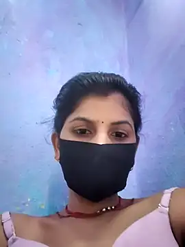 Snapshot of RUHI_1143 chatting on May 31, 6:53 am RUHI 1143 online show from May 31, 6:53 am