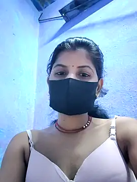 Snapshot of RUHI_1143 chatting on June 25, 6:56 pm RUHI 1143 online show from June 25, 6:56 pm