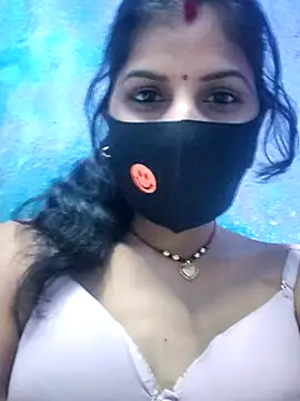 Snapshot of RUHI_1143 chatting on July 5, 4:41 am RUHI 1143 online show from July 5, 4:41 am