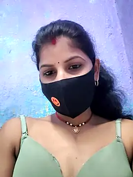 Snapshot of RUHI_1143 chatting on July 6, 8:11 am RUHI 1143 online show from July 6, 8:11 am